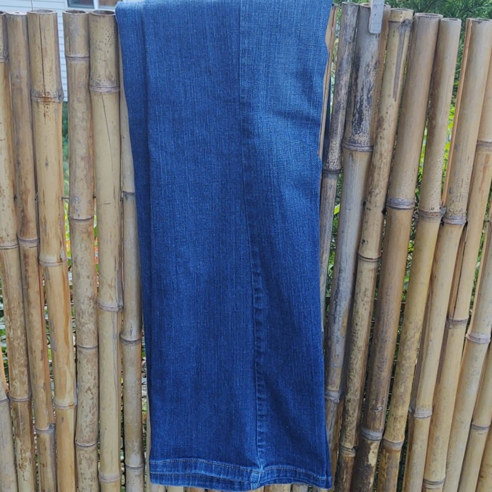 Jeans - Picture 4 of 5